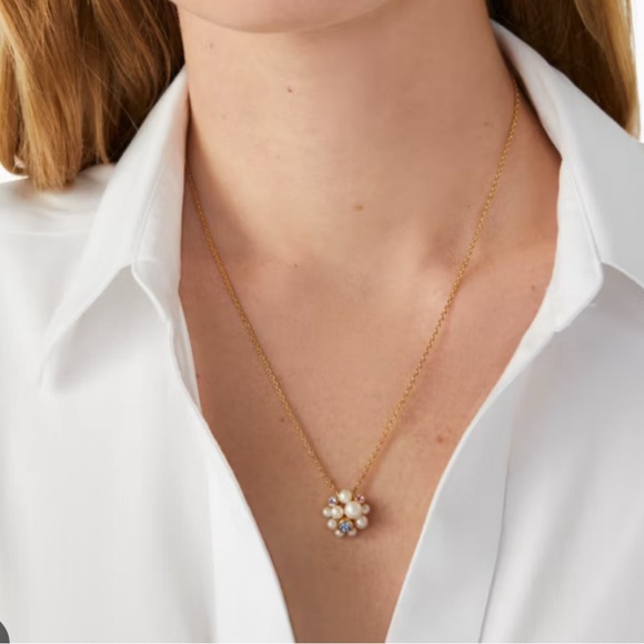 Kate Spade Pearl & Stone Cluster Pendant Necklace /NWT - Picture 2 of 4